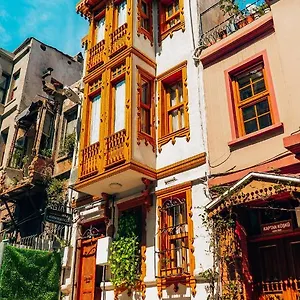 https://astra-boutique-hotel.istanbul-turkeyhotels.com