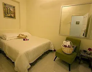 https://wood-work-house.georgetown-hotels.org