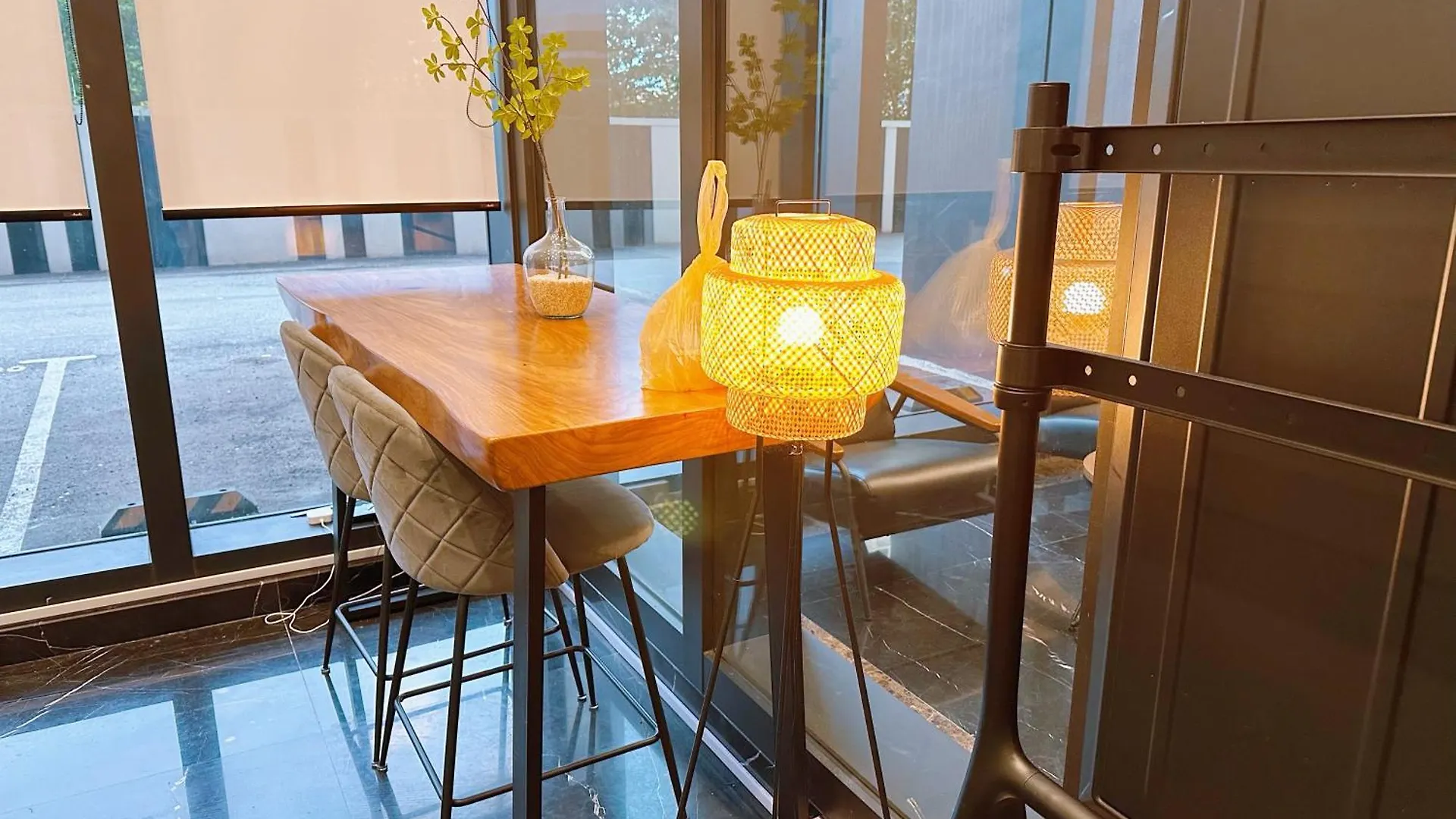Urban Suites, Classic Collection By Stellar Alv Jelutong Malesia